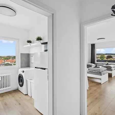 Monteur - Fuer Bis Zu 4 Personen In 61138 - Fb11 Niederdorfelden